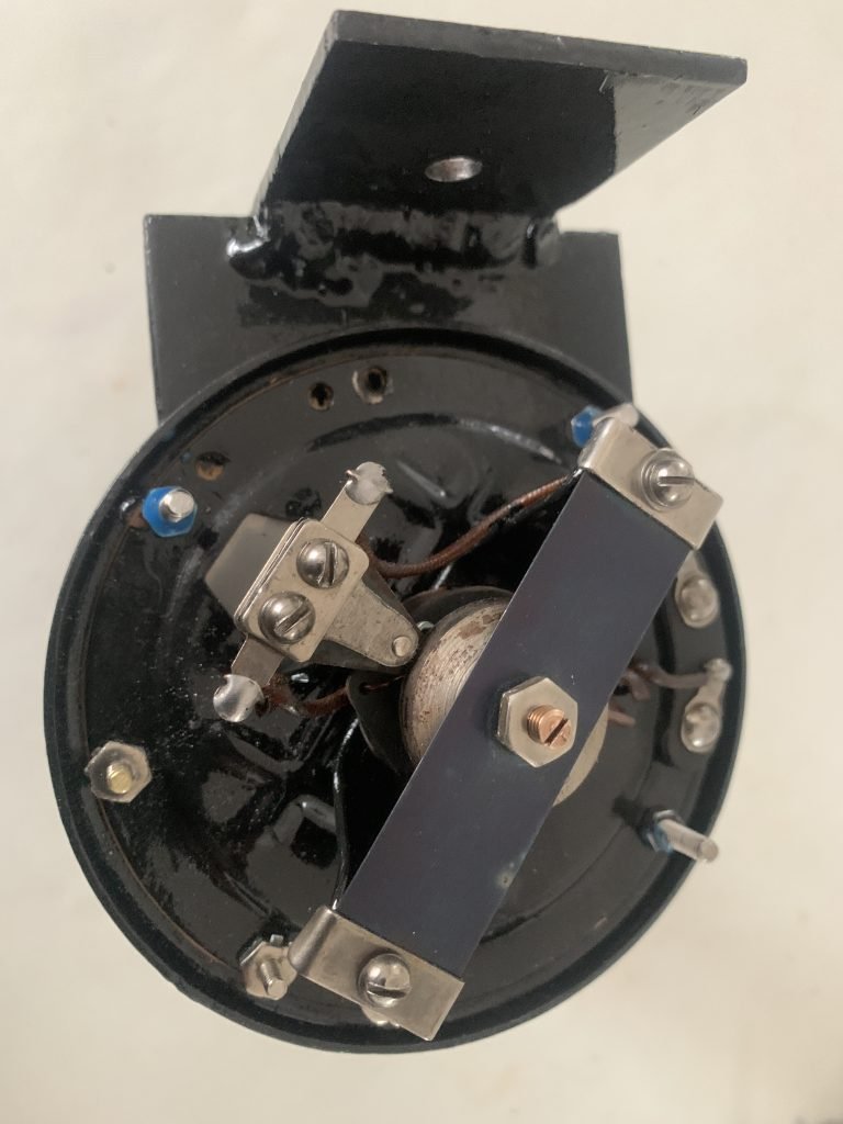 Rist Horn repairs cleaning and painting for the Austin Seven Club